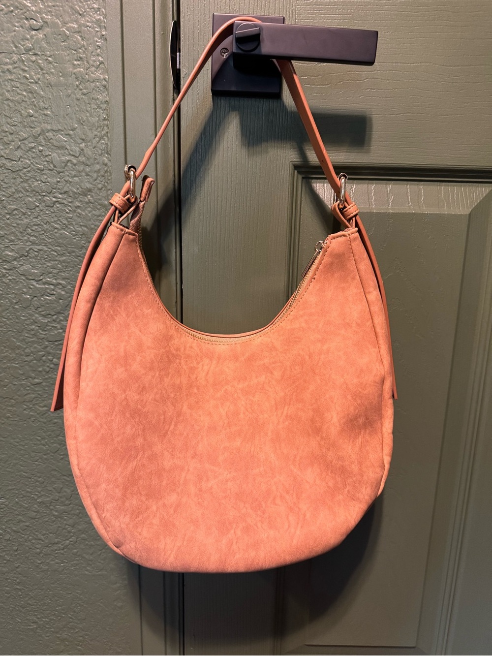4th + Reckless | Una Faux Suede Crescent Bag